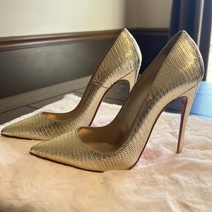 Gold Louboutin So Kate 120! Size 40! New in Box!
